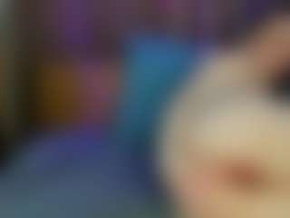 Live cam show with AshleyCutiePie - Butt Plug on eurowanks.com
