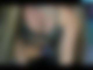 Spettacolo in cam dal vivo con AshleyCutiePie - Ass Clapping su Camsoda