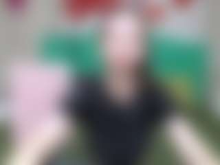 Live cam show with JessicaBreeze - Thin on Milfs Live