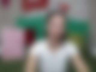 Live cam show with JessicaBreeze - Body Massage on Camsoda