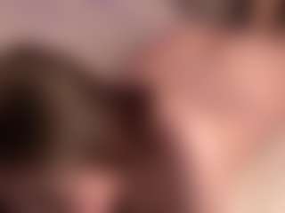 Live cam show with Stacy - Tiny Tits on AdultVida.com