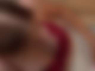 Live cam show with Stacy - Camel Toe on Milfs Live
