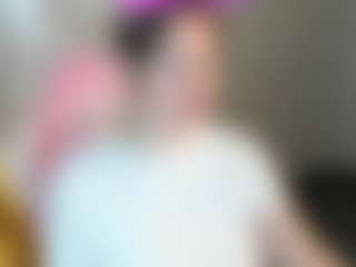 Kylara-1's Live Sex Cam Show