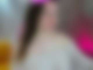 Kylara-1's Live Sex Cam Show