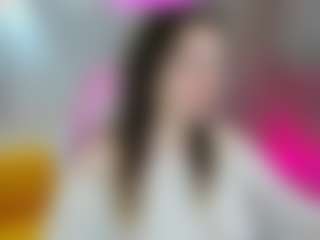 Kylara-1's Live Sex Cam Show
