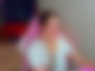 Live cam show with Kylara-1 - Nipple Piercings on Camsoda