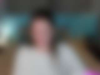 Live cam show with Kylara-1 - Ass Clapping on AdultVida.com