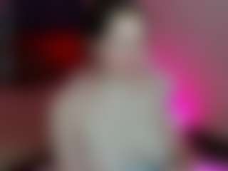Kylara-1's Live Sex Cam Show