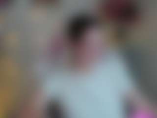 Live cam show with Kylara-1 - Average on Hubzter Live