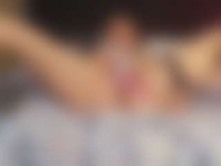 lovethickmilf MILF webcam performer live streaming