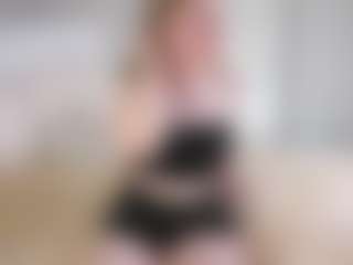 LucienneRelkin's Live Sex Cam Show
