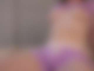 Live cam show with LucienneRelkin - Gray Eyes on Chatstar