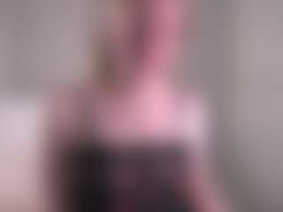LucienneRelkin's Live Sex Cam Show