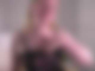 LucienneRelkin's Live Sex Cam Show