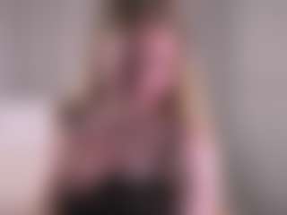 LucienneRelkin's Live Sex Cam Show