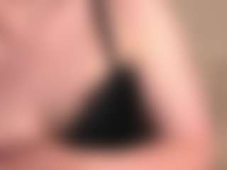 LucienneRelkin's Live Sex Cam Show