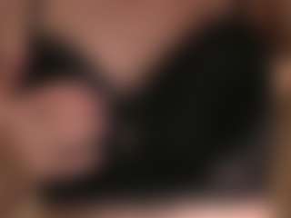 LucienneRelkin's Live Sex Cam Show