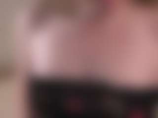 Live cam show with LucienneRelkin - Gray Eyes on Cam Slut