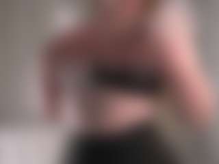 Live cam show with LucienneRelkin - Average on CSO-WL