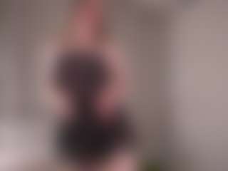 Live cam show with LucienneRelkin - Gray Eyes on Milfs Live