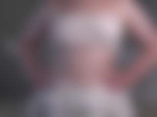 Live cam show with LucienneRelkin - Body Massage on Chatstar