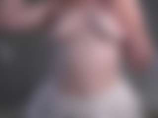 LucienneRelkin's Live Sex Cam Show