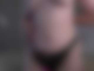 Live cam show with LucienneRelkin - Body Massage on livesuperchat.net