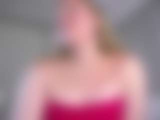 LucienneRelkin's Live Sex Cam Show