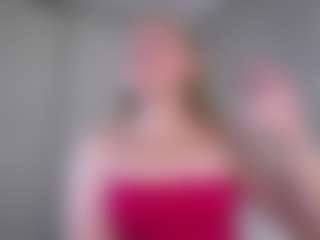 LucienneRelkin's Live Sex Cam Show