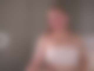 LucienneRelkin's Live Sex Cam Show