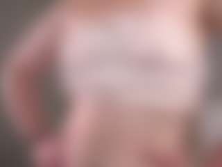 LucienneRelkin's Live Sex Cam Show