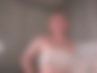 LucienneRelkin's Live Sex Cam Show