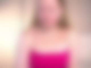 LucienneRelkin's Live Sex Cam Show