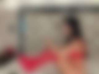 Live cam show with Victoria-Hokings - Petite MILF on livesuperchat.net