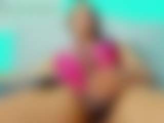 Live cam show with Yessicabelltran - Smoking on Soda Cam