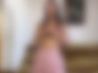 Live cam show with lilo - Public on milfzrlive.com