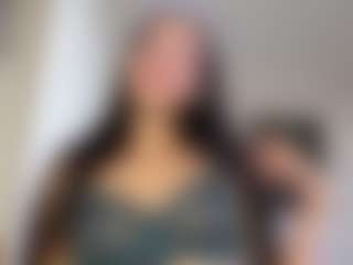 Live cam show with lilo - Brown Hair on friskycurves.com