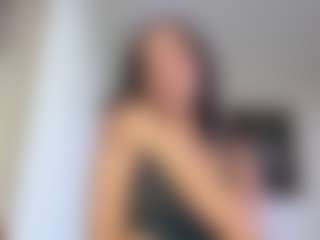 Live cam show with lilo - Massage on SxyPornLive
