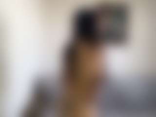 Live cam show with lilo - Brown Hair Teen (18+) on Dare Cams
