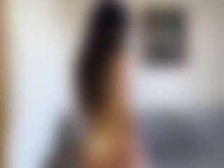 Live cam show with lilo - Brown Hair on livesuperchat.net