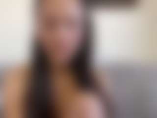 Live cam show with lilo - Strip Brown Hair on Gym Cam Girls