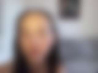 Live cam show with lilo - Blowjob Brown Hair on livesuperchat.net