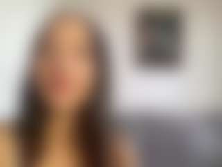 Live cam show with lilo - Curvy Teen (18+) on Uber Horny