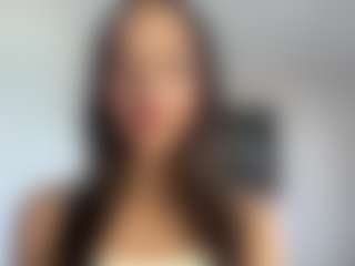 Live cam show with lilo - Brown Hair Petite on https://playwithruby.com