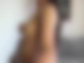 Live cam show with lilo - Tease on Gym Cam Girls
