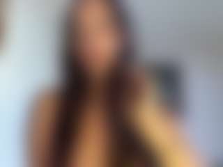 Live cam show with lilo - Public Brown Hair on Camsoda