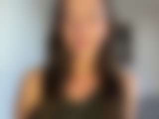 Live cam show with lilo - Brown Hair Teen (18+) on ObeyMaria
