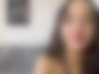 Live cam show with lilo - Brown Hair on Camsoda
