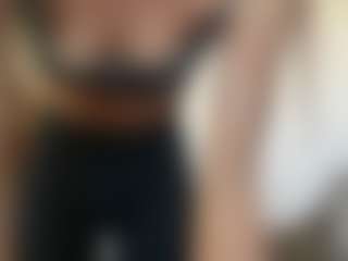 Live cam show with lilo - Normal on Camsoda