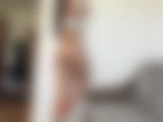 Live cam show with lilo - Spank Curvy on Camsoda